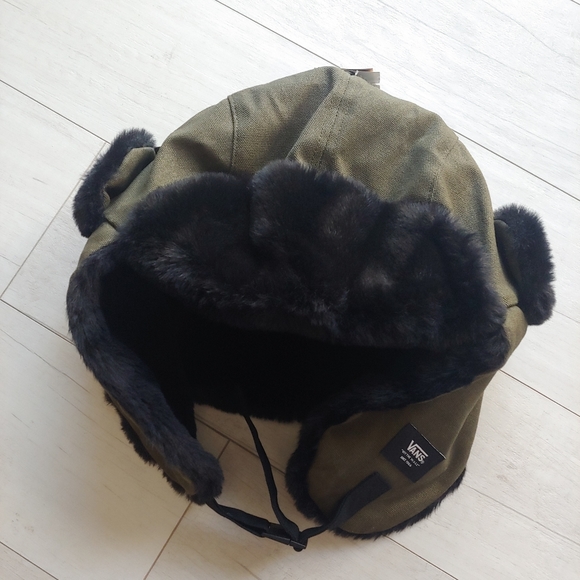 VANS NEW Flap Hat Grape Leaf Green - Picture 7 of 12